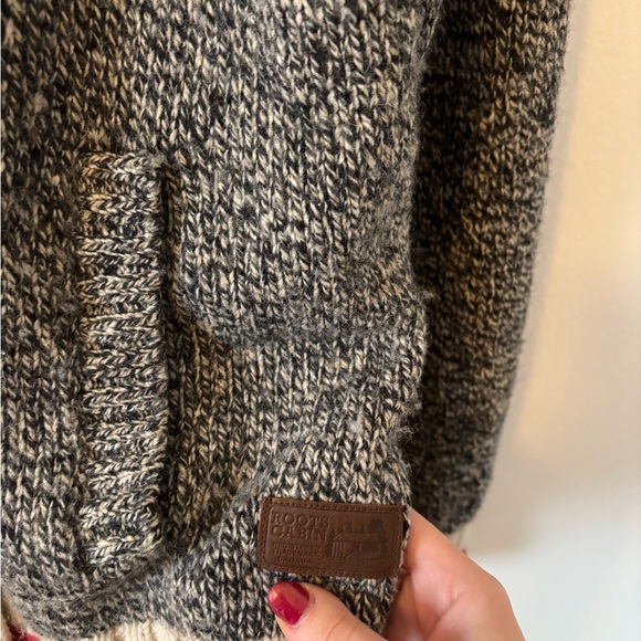 Cozy Roots Cardigan - Picture 6 of 9